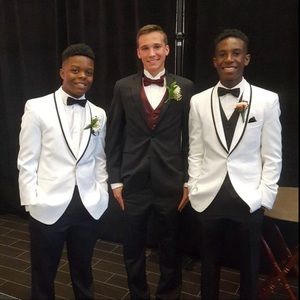 Meet your Posher, Jamenard